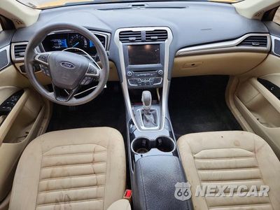 Zdjęcie 8 z 12 samochodu: 2016 FORD FUSION SE HYBRID VIN:3FA6P0LU1GR333036 - miniatura