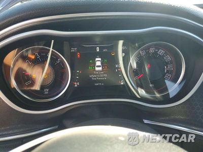Zdjęcie 9 z 12 samochodu: 2018 DODGE CHALLENGER R/T VIN:2C3CDZBT6JH252270 - miniatura