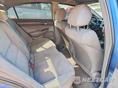 Zdjęcie 10 z 12 samochodu: 2011 HONDA CIVIC LX VIN:2HGFA1F55BH504687 - miniatura