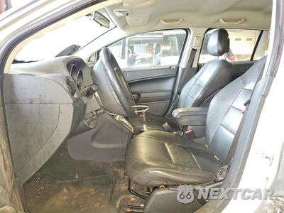Zdjęcie 7 z 13 samochodu: 2010 DODGE CALIBER SXT VIN:1B3CB4HA3AD534049 - miniatura