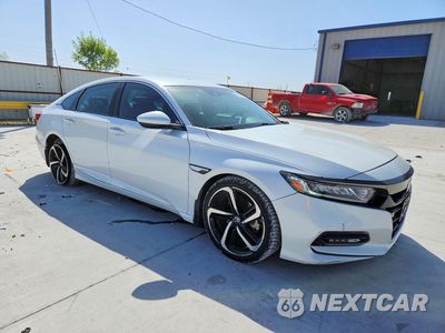Czwarte zdjęcie samochodu z boku: 2018 HONDA ACCORD SPORT VIN:1HGCV1F32JA092540 - miniatura