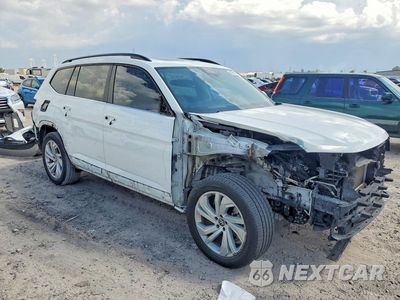 Czwarte zdjęcie samochodu z boku: 2021 VOLKSWAGEN ATLAS SE VIN:1V2JR2CA4MC604213 - miniatura