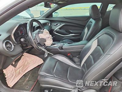 Zdjęcie 7 z 12 samochodu: 2018 CHEVROLET CAMARO LT VIN:1G1FC1RX1J0166822 - miniatura