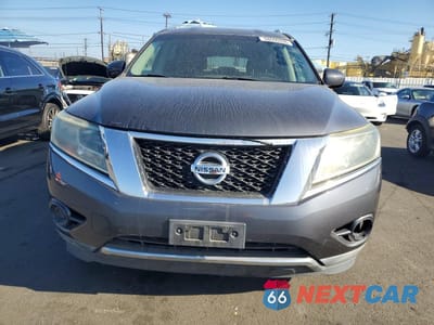 Piąte zdjęcie samochodu w środku: 2013 NISSAN PATHFINDER S VIN:5N1AR2MN6DC606415 - miniatura