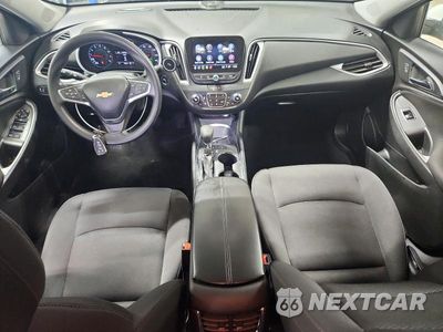 Zdjęcie 8 z 13 samochodu: 2024 CHEVROLET MALIBU LT VIN:1G1ZD5ST2RF144412 - miniatura