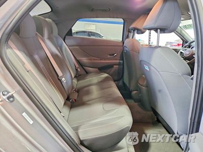 Zdjęcie 10 z 13 samochodu: 2026 HYUNDAI ELANTRA SEL SPORT VIN:KMHLM4DG9TU150536 - miniatura