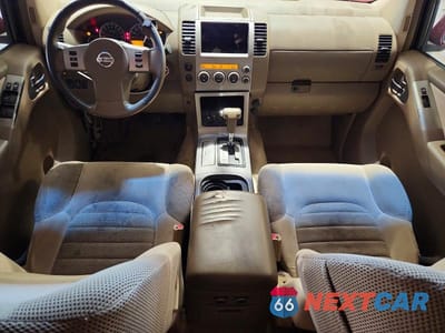 Zdjęcie 8 z 13 samochodu: 2006 NISSAN PATHFINDER S VIN:5N1AR18W86C607677 - miniatura