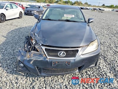 Piąte zdjęcie samochodu w środku: 2011 LEXUS IS 250 VIN:JTHCF5C26B5047916 - miniatura