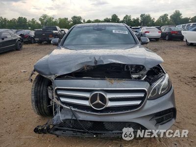 Piąte zdjęcie samochodu w środku: 2019 MERCEDES-BENZ E 300 VIN:WDDZF4JB4KA563438 - miniatura