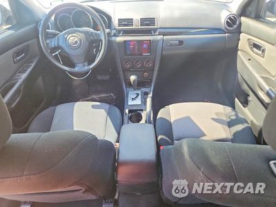 Zdjęcie 8 z 12 samochodu: 2006 MAZDA 3 I VIN:JM1BK32F761449149 - miniatura