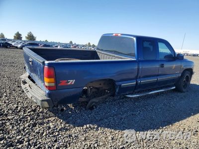 Trzecie zdjęcie samochodu z tyłu: 2000 CHEVROLET SILVERADO K1500 VIN:2GCEK19T0Y1232990 - miniatura