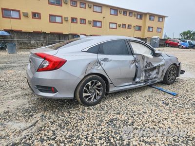 Trzecie zdjęcie samochodu z tyłu: 2017 HONDA CIVIC EX VIN:19XFC2F72HE026751 - miniatura