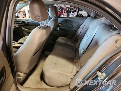 Zdjęcie 10 z 12 samochodu: 2013 CHEVROLET MALIBU LS VIN:1G11B5SA8DF169924 - miniatura