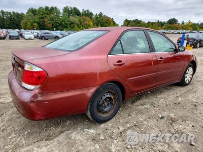 Trzecie zdjęcie samochodu z tyłu: 2005 TOYOTA CAMRY LE VIN:4T1BE32K95U023346 - miniatura