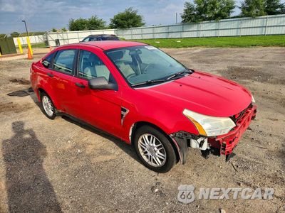 Czwarte zdjęcie samochodu z boku: 2008 FORD FOCUS SE VIN:1FAHP35N58W138555 - miniatura