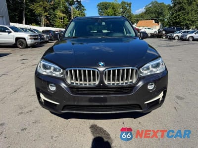 Zdjęcie 6 z 13 samochodu: 2016 BMW X5 XDR40E VIN:5UXKT0C59G0S77441 - miniatura