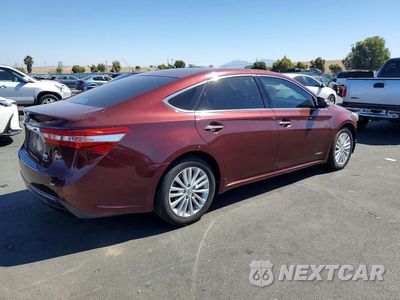 Trzecie zdjęcie samochodu z tyłu: 2013 TOYOTA AVALON HYBRID XLE PREMIUM VIN:4T1BD1EB7DU010323 - miniatura