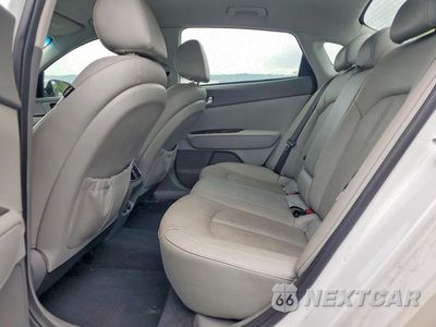 Zdjęcie 10 z 12 samochodu: 2016 KIA OPTIMA EX VIN:5XXGU4L39GG078009 - miniatura