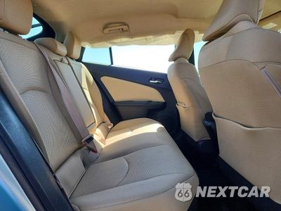 Zdjęcie 10 z 12 samochodu: 2020 TOYOTA PRIUS LE VIN:JTDKARFU6L3117735 - miniatura