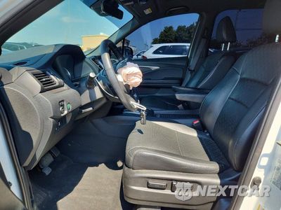 Zdjęcie 7 z 13 samochodu: 2020 HONDA PASSPORT EXL VIN:5FNYF8H55LB005197 - miniatura