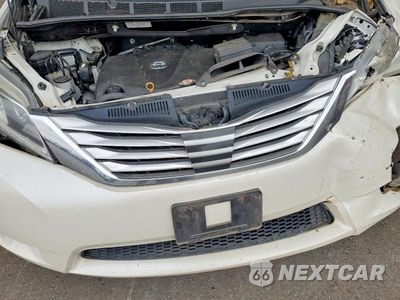 Zdjęcie 12 z 13 samochodu: 2017 TOYOTA SIENNA LIMITED PREMIUM 7-PASSENGER VIN:5TDYZ3DC9HS876069 - miniatura