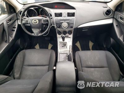 Zdjęcie 8 z 12 samochodu: 2011 MAZDA 3 I VIN:JM1BL1VF0B1447931 - miniatura