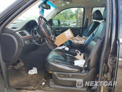 Zdjęcie 7 z 13 samochodu: 2027 CADILLAC ESCALADE LUXURY VIN:1GYFK63898R178533 - miniatura