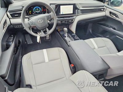 Zdjęcie 8 z 12 samochodu: 2025 TOYOTA CAMRY SE VIN:4T1DAACK9SU003164 - miniatura