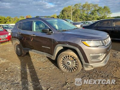 Czwarte zdjęcie samochodu z boku: 2019 JEEP COMPASS SPORT VIN:3C4NJDAB2KT703244 - miniatura