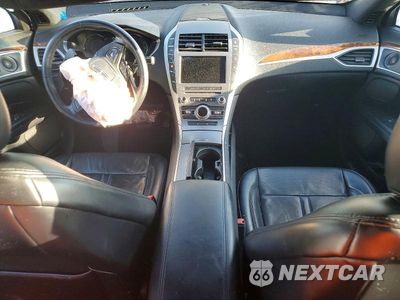 Zdjęcie 8 z 12 samochodu: 2020 LINCOLN MKZ RESERVE VIN:3LN6L5E92LR612996 - miniatura