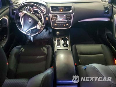 Zdjęcie 8 z 12 samochodu: 2016 NISSAN ALTIMA 2.5 SR VIN:1N4AL3AP5GC242421 - miniatura