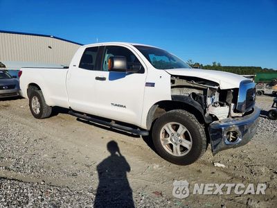 Czwarte zdjęcie samochodu z boku: 2007 TOYOTA TUNDRA SR5 VIN:5TFSV54197X001935 - miniatura