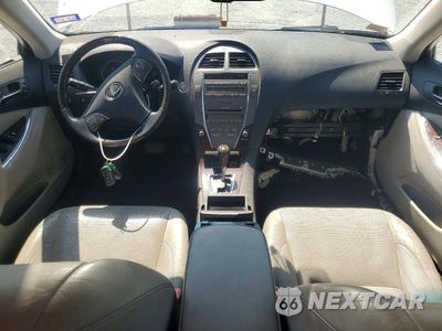 Zdjęcie 8 z 13 samochodu: 2012 LEXUS ES 350 VIN:JTHBK1EGXC2479209 - miniatura