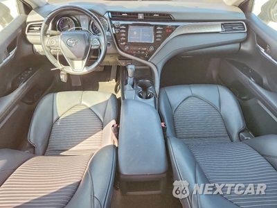 Zdjęcie 8 z 13 samochodu: 2019 TOYOTA CAMRY SE VIN:4T1B11HK6KU682889 - miniatura