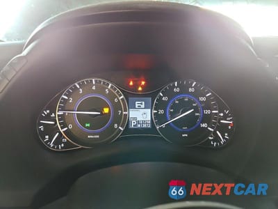 Zdjęcie 9 z 13 samochodu: 2012 INFINITI QX56 BASE VIN:JN8AZ2ND1C9715682 - miniatura