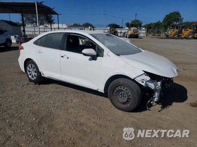 Czwarte zdjęcie samochodu z boku: 2024 TOYOTA COROLLA LE VIN:JTDB4MEE5R3022872 - miniatura