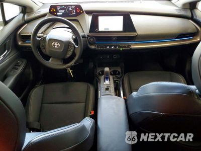 Zdjęcie 8 z 12 samochodu: 2025 TOYOTA PRIUS XLE VIN:JTDADABU2S3027944 - miniatura