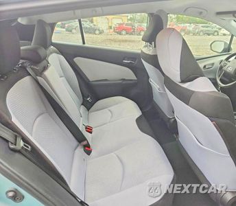 Zdjęcie 10 z 12 samochodu: 2019 TOYOTA PRIUS LE AWD-E VIN:JTDL9RFU0K3001412 - miniatura