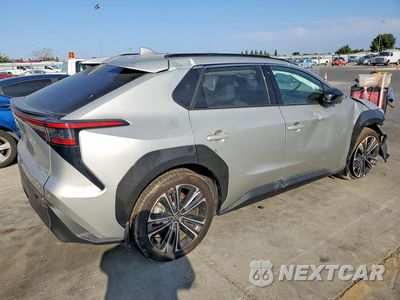 Trzecie zdjęcie samochodu z tyłu: 2023 TOYOTA BZ4X LIMITED VIN:JTMABACA2PA026435 - miniatura