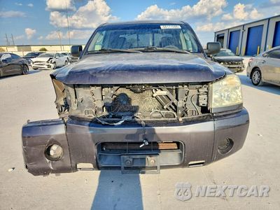 Piąte zdjęcie samochodu w środku: 2004 NISSAN TITAN XE VIN:1N6AA07A74N554867 - miniatura