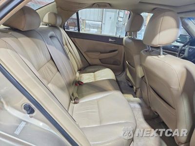 Zdjęcie 10 z 13 samochodu: 2007 HONDA ACCORD EX VIN:1HGCM568X7A187149 - miniatura