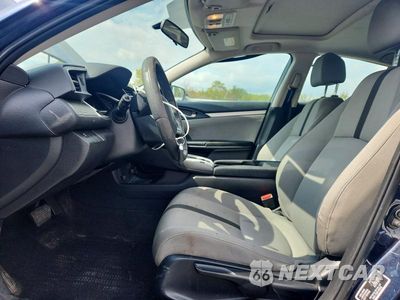 Zdjęcie 7 z 12 samochodu: 2017 HONDA CIVIC EX VIN:19XFC1F3XHE005654 - miniatura