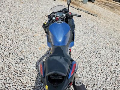 Zdjęcie 6 z 9 samochodu: 2026 KAWASAKI EX500 VIN:ML5EXGG15TDAB7066 - miniatura