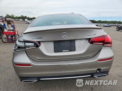 Zdjęcie 6 z 12 samochodu: 2019 MERCEDES-BENZ A 220 4MATIC VIN:WDD3G4FB8KW010922 - miniatura