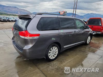 Trzecie zdjęcie samochodu z tyłu: 2014 TOYOTA SIENNA XLE 7-PASSENGER VIN:5TDDK3DC0ES090515 - miniatura
