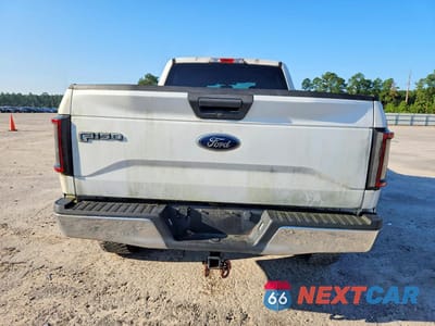 Zdjęcie 6 z 12 samochodu: 2017 FORD F150 SUPERCREW VIN:1FTFW1EG4HFB55552 - miniatura