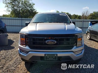 Piąte zdjęcie samochodu w środku: 2023 FORD F150 SUPERCREW VIN:1FTFW1E80PFB41056 - miniatura