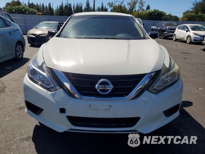 Piąte zdjęcie samochodu w środku: 2016 NISSAN ALTIMA 2.5 S VIN:1N4AL3AP1GC250094 - miniatura