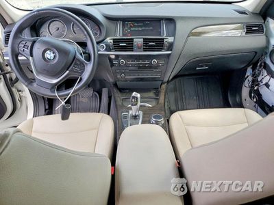 Zdjęcie 8 z 14 samochodu: 2015 BMW X3 XDRIVE28I VIN:5UXWX9C57F0D49698 - miniatura
