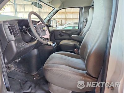 Zdjęcie 7 z 13 samochodu: 2014 CHEVROLET EXPRESS G2500 EXT DELIVERY VAN VIN:1GCWGGBA7E1107763 - miniatura